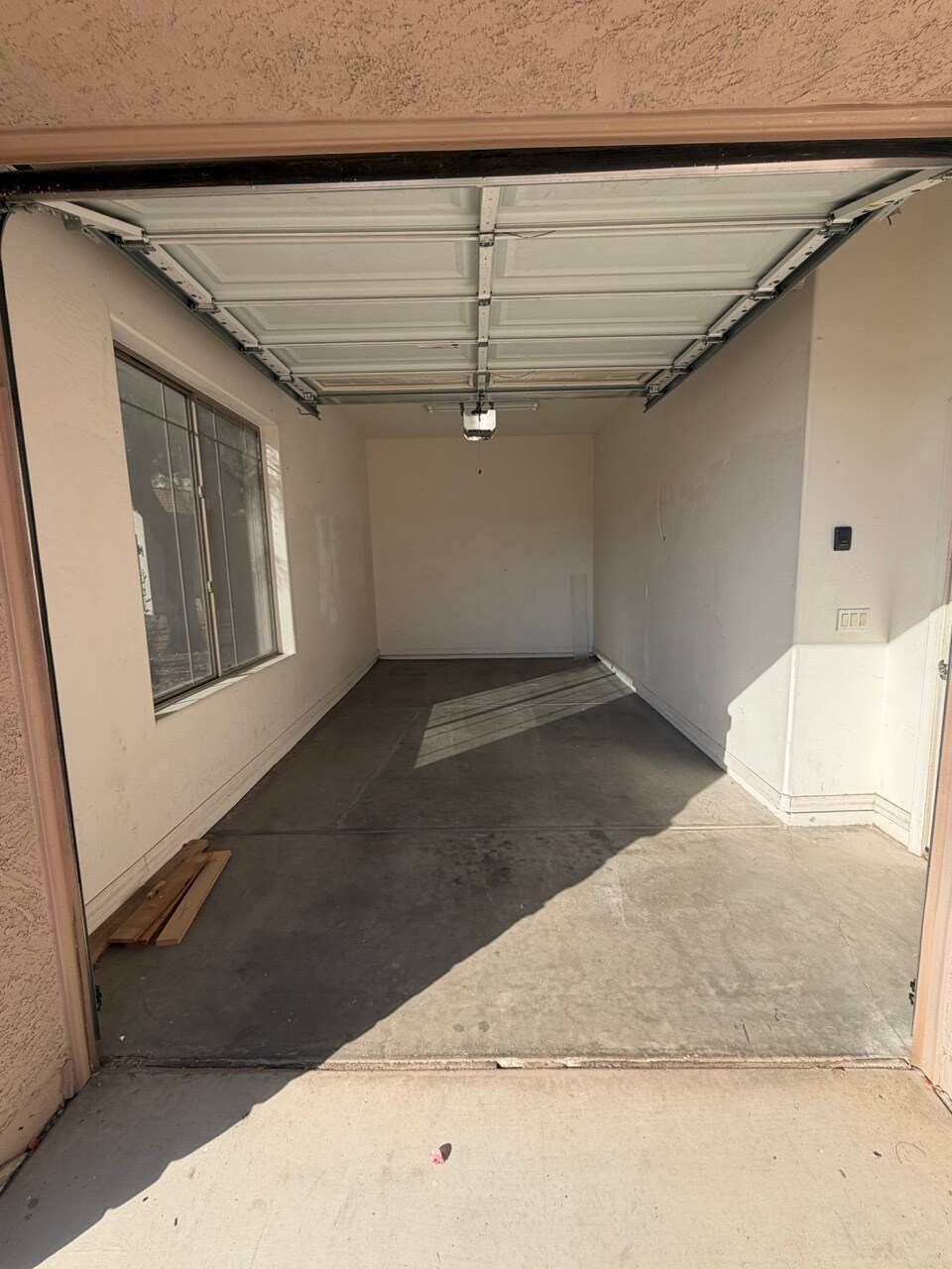 1 Car Garage - 3163 S Porter St