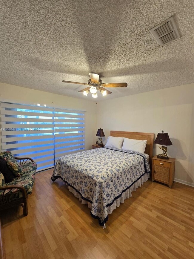 Building Photo - 5 Rogart Cir