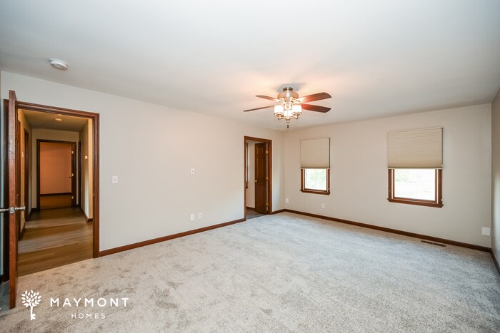 Building Photo - 7265 Dimmick Rd