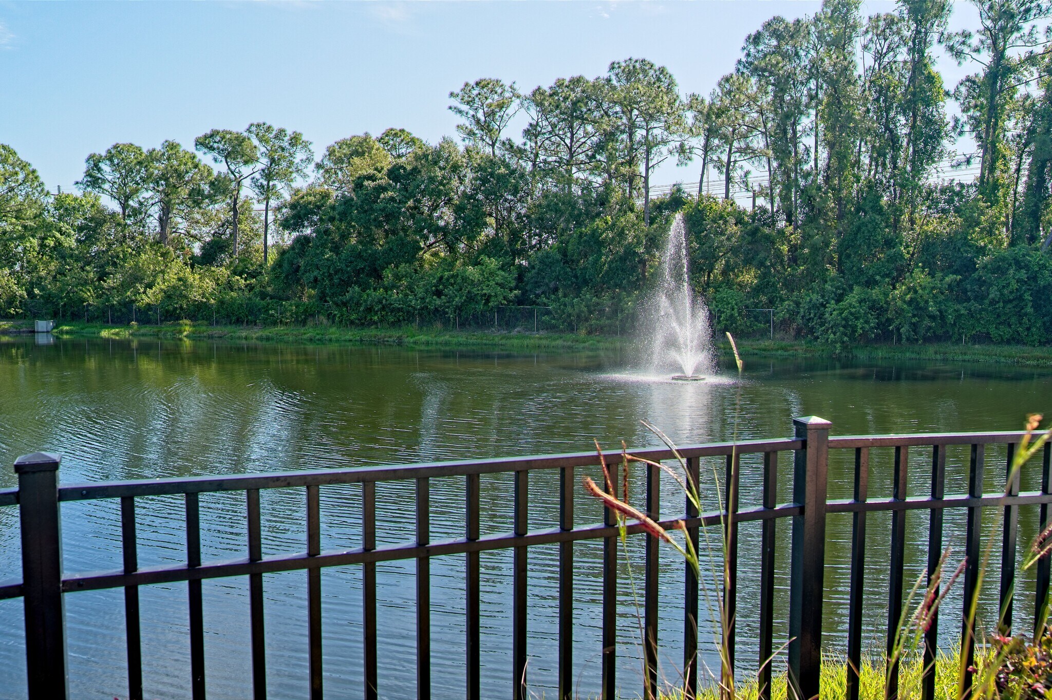 Lakes throughout the community - 5701 Bentgrass Dr