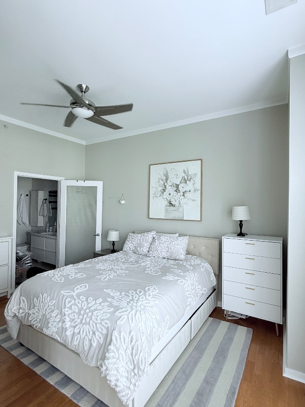 Building Photo - 2125 Southend Dr