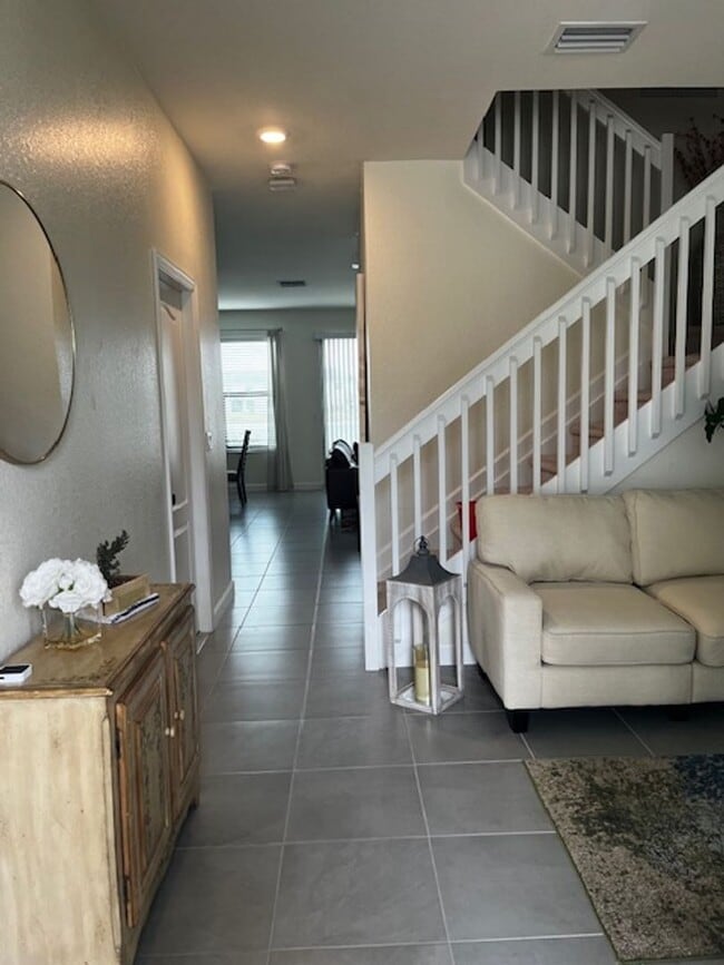 Building Photo - Move-in ready townhome in Verona Trace! This newer 3BR/3BA home!!!