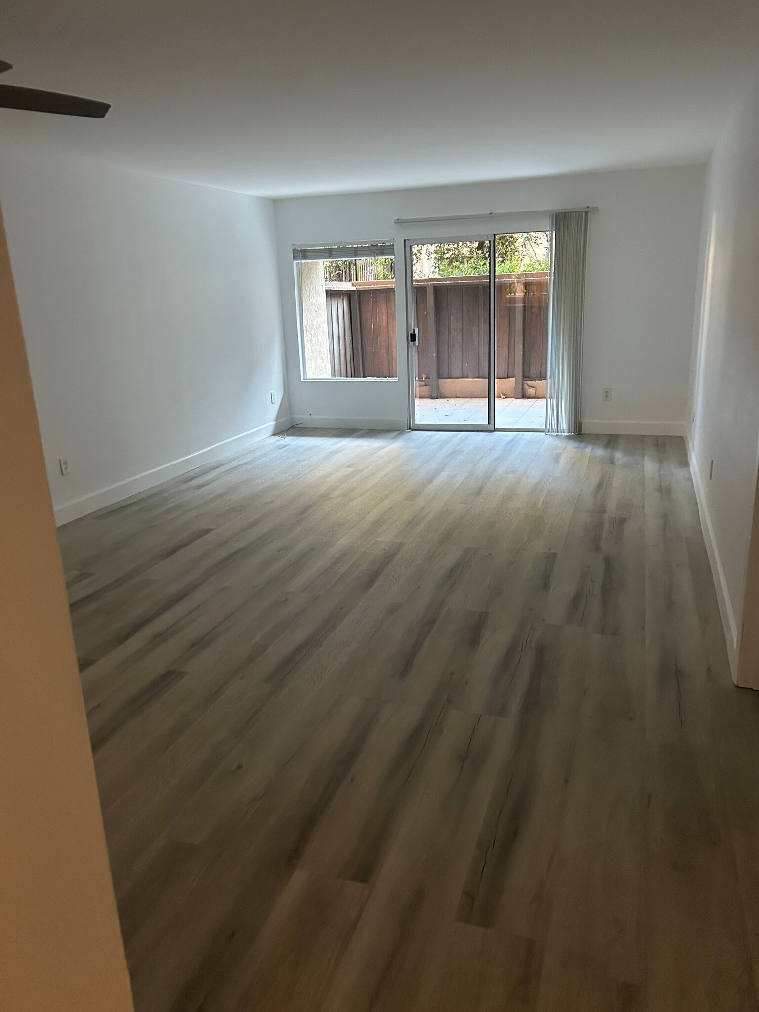 Building Photo - 18350 Hatteras St