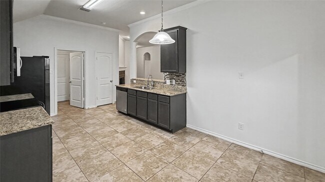 Building Photo - 314 Rolling Meadows Dr