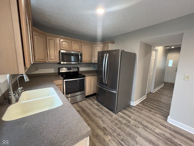 Building Photo - 2611 N Delaware St