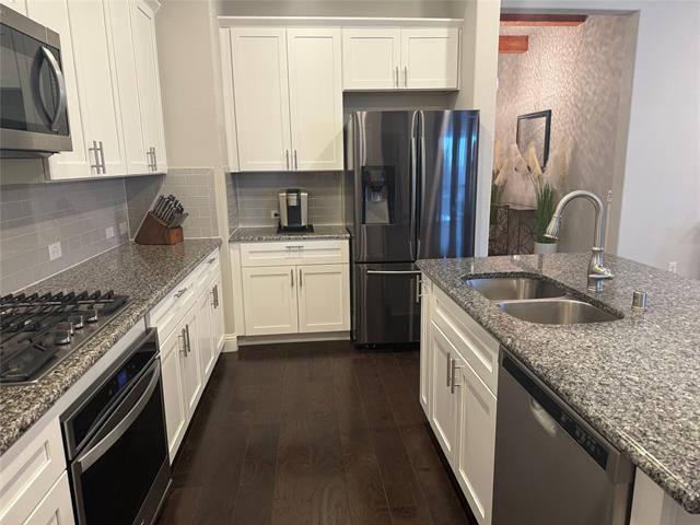 Building Photo - 1304 Torrent Dr