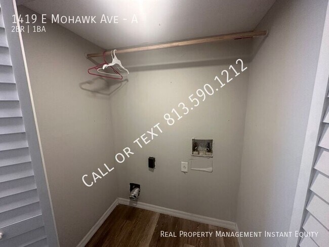 Building Photo - 1419 E Mohawk Ave