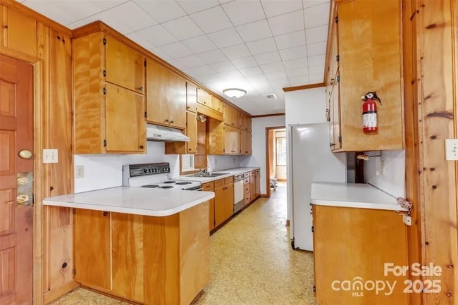 Building Photo - 7484 Turkey Trot Drive