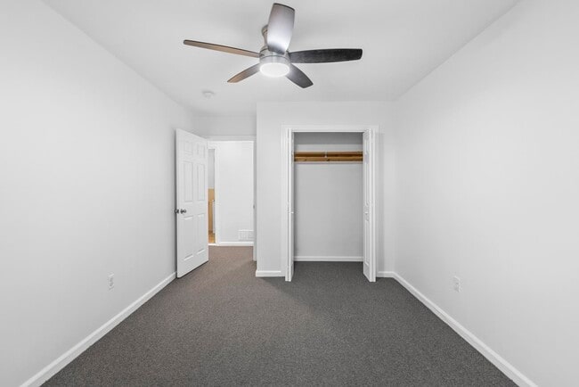 Building Photo - 282 St Pauls Ave