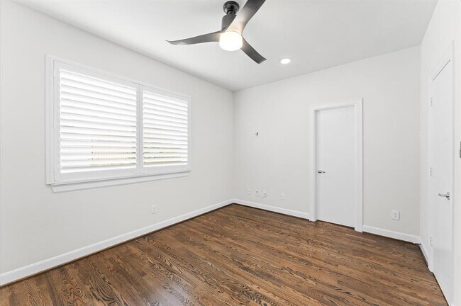 Building Photo - 312 Eado Park Cir