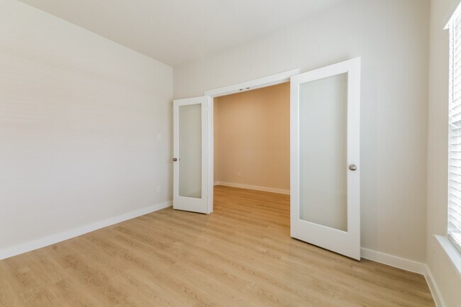 Building Photo - Brand New 2025 Build in Sherman | 3BR/2BA with 2-Car Garage