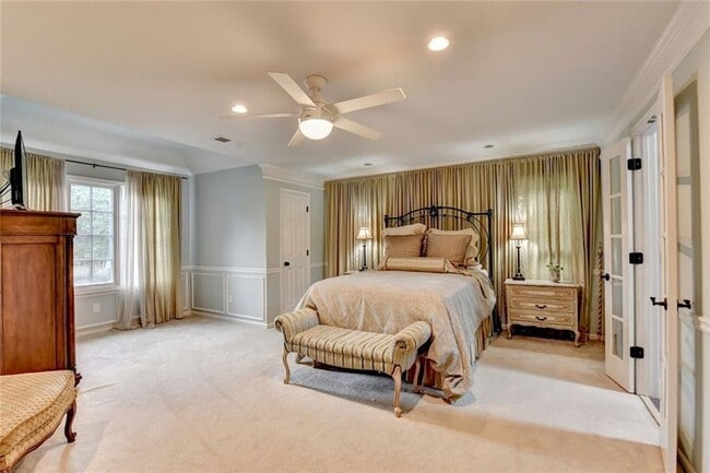 Building Photo - 2611 Briers N Dr