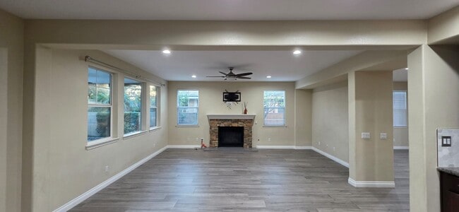 Building Photo - 14313 Florence St