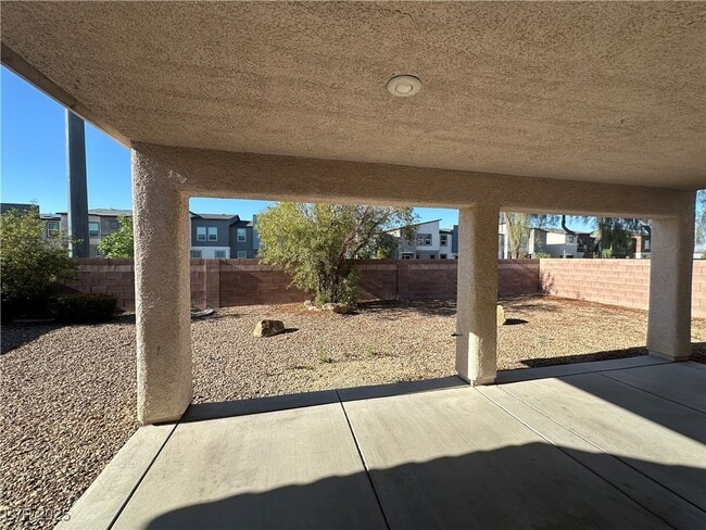 Building Photo - 2525 Torch Ave