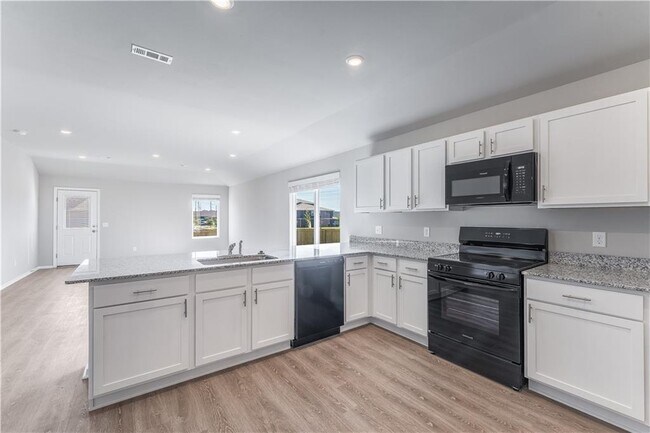 Building Photo - 2111 E Annette Dr