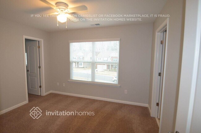 Building Photo - 10695 Sapphire Trail