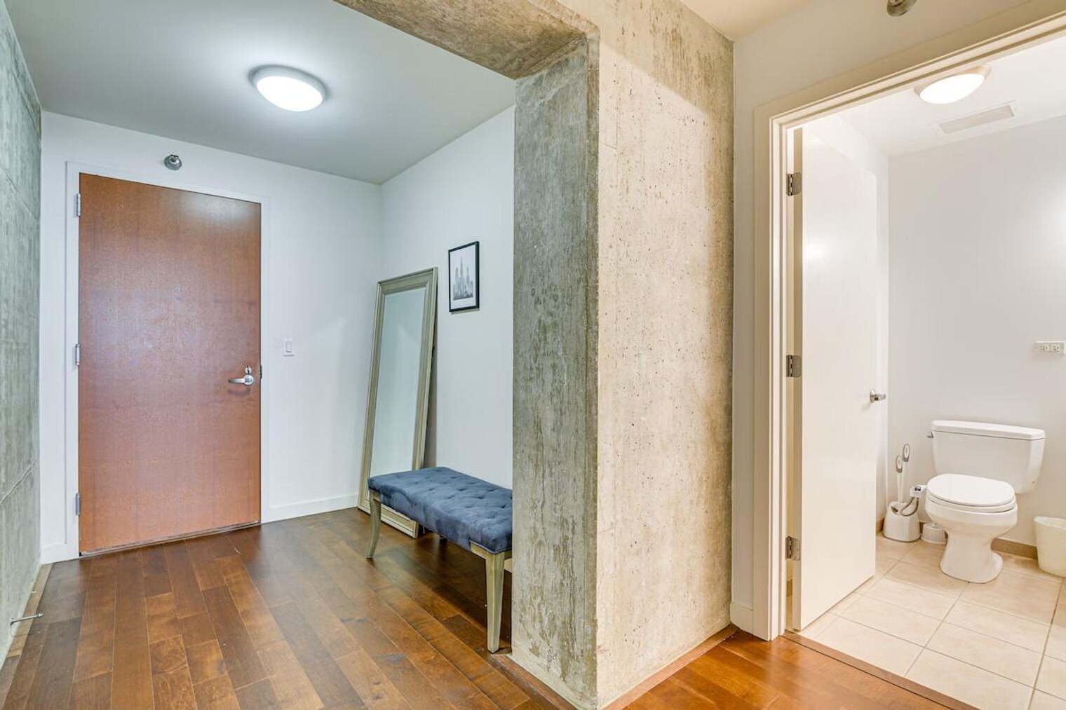 Building Photo - 235 W Van Buren St