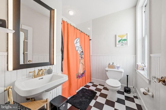 Building Photo - 346 E Union St