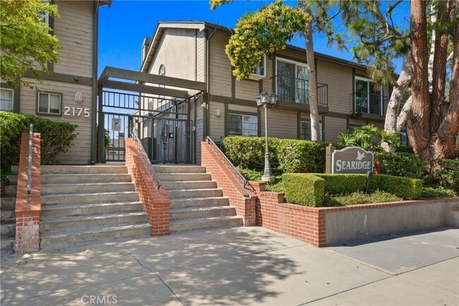 Building Photo - 2175 Pacific Ave