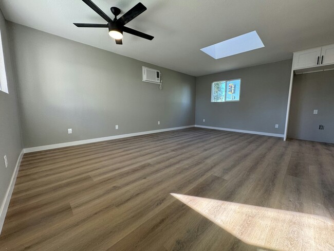 Building Photo - 14740 Perris Blvd