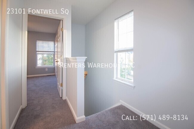 Building Photo - 23101 Fontwell Square