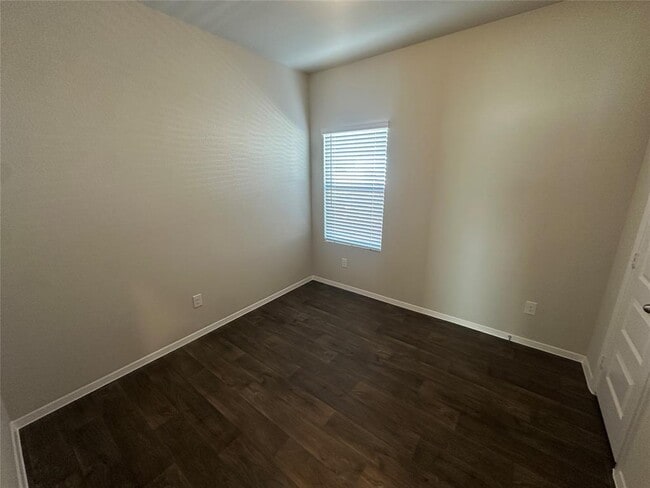 Building Photo - 2613 Towy Rd