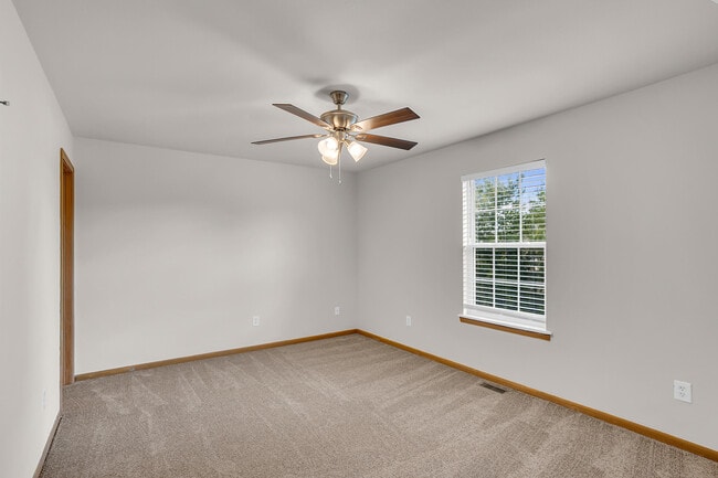 Building Photo - 5718 Canaveral Dr