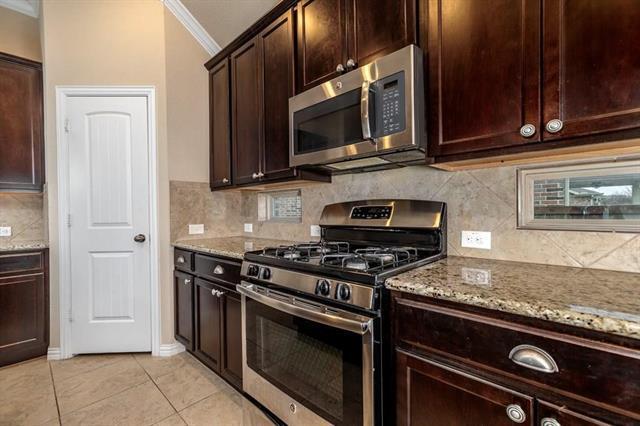 Building Photo - 4005 Lands End Dr