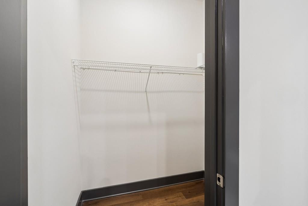 Building Photo - 112 Rogers St SE