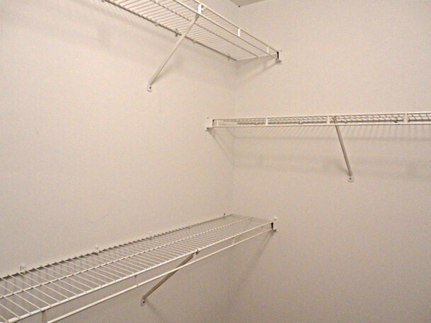 Building Photo - 4327 James Wade Dr