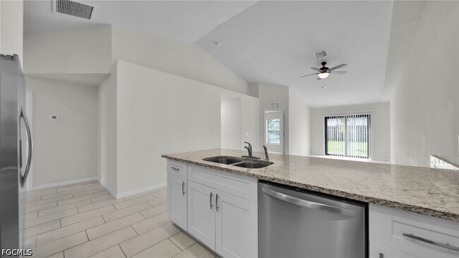 Building Photo - 1413 Academy Blvd