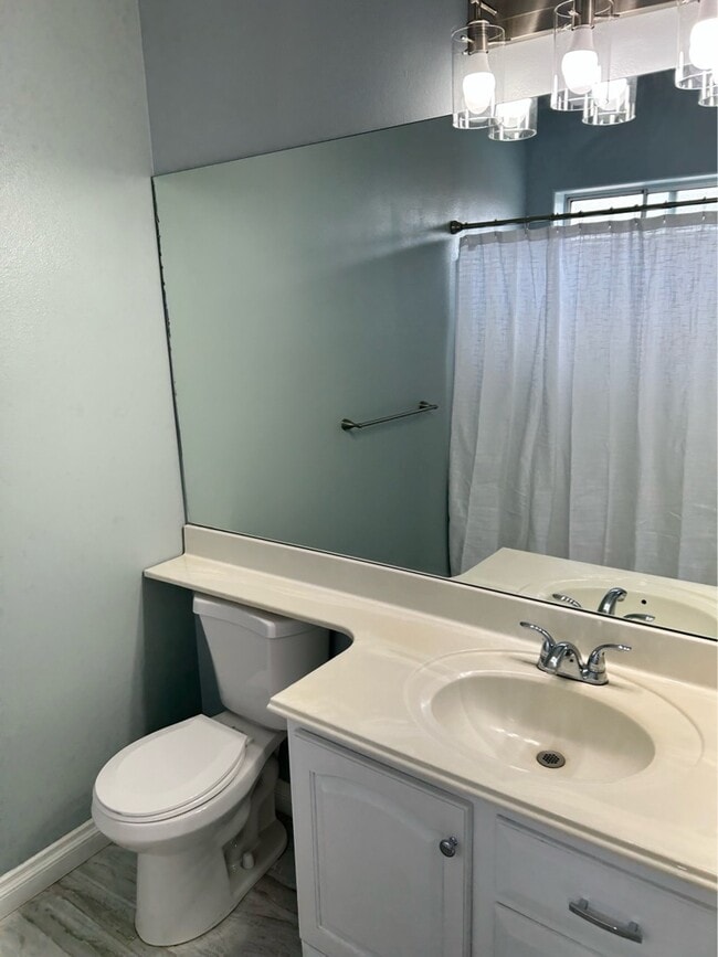 Primary bathroom - 52560 Avenida Navarro