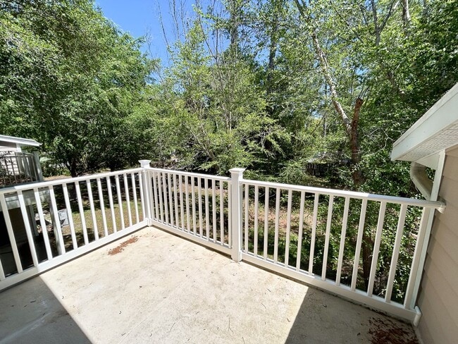 Building Photo - Garland #861