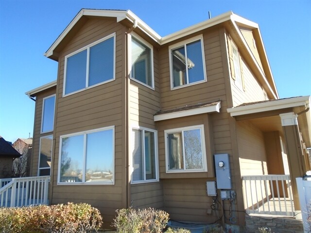 Building Photo - 147 S 45th Ave