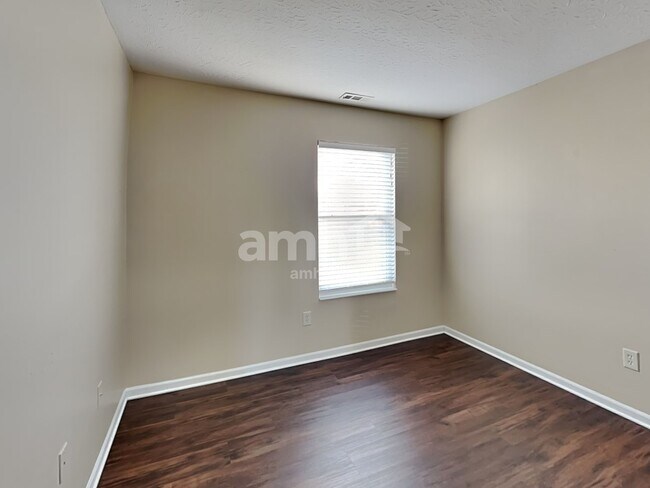 Building Photo - 1567 Wildbrook Ct