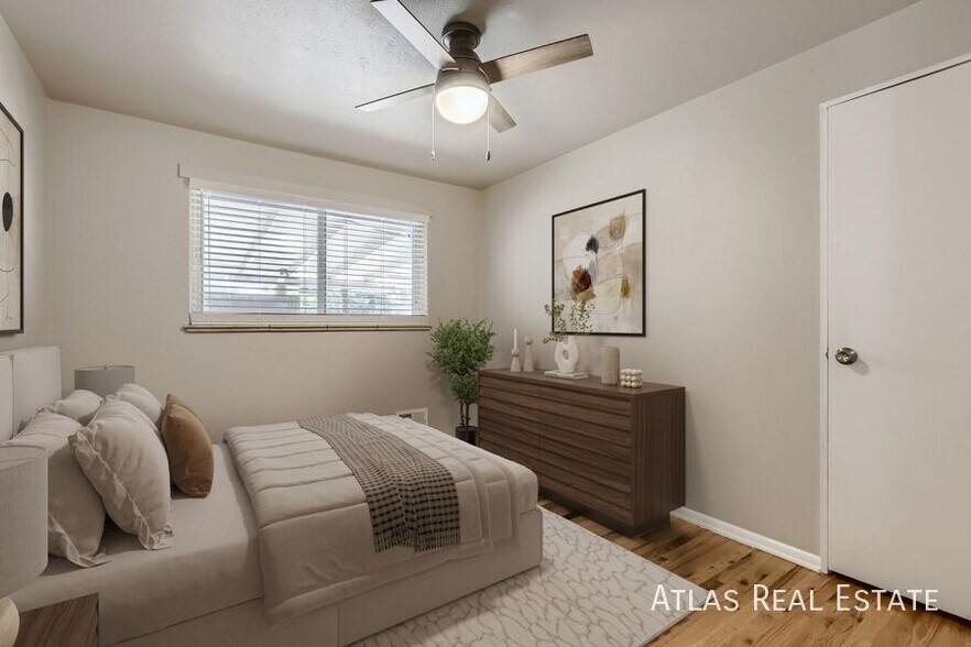 Building Photo - 3237 Tucson St