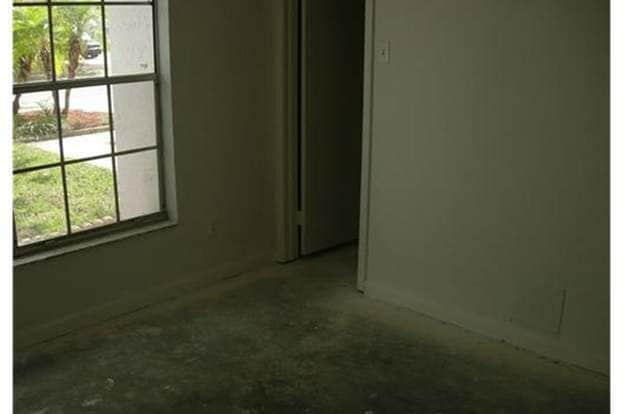 Building Photo - 1621 Coppersmith Ct