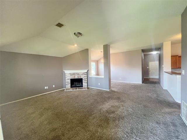 Building Photo - 1616 Logan Dr