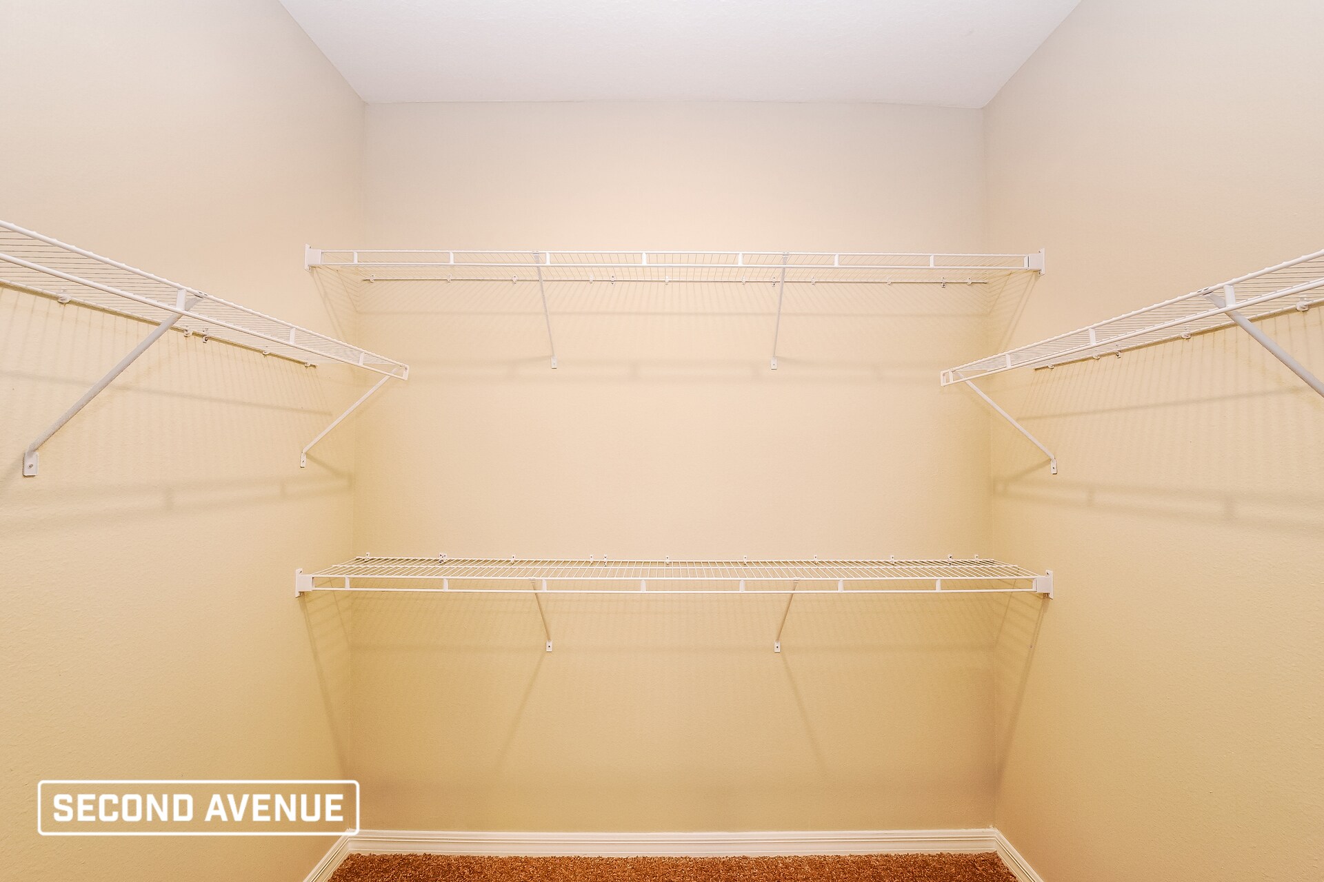 Building Photo - 512 Falcon Ridge Rd