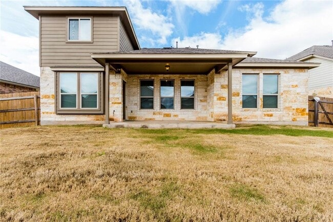 Building Photo - 1917 Tawakoni Dr