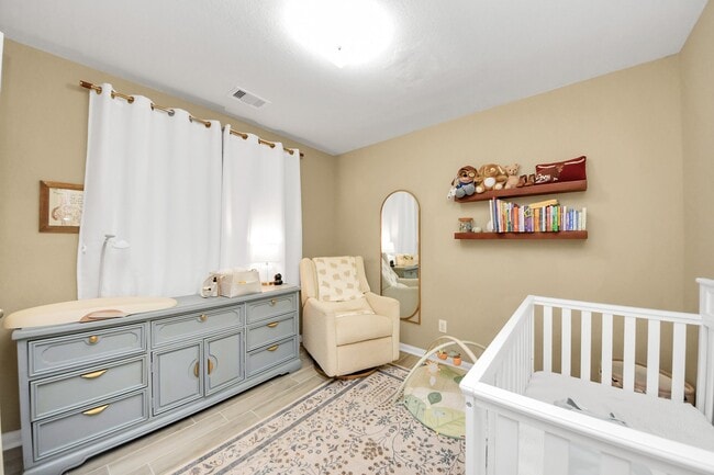 Building Photo - 2430 Regatta Ln