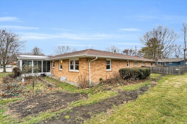 Building Photo - 1808 S Anderson St