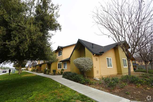 Building Photo - Rose Valley Apartments