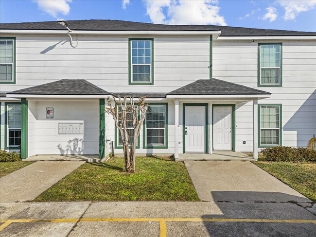 Building Photo - 5079 Akumal Calle