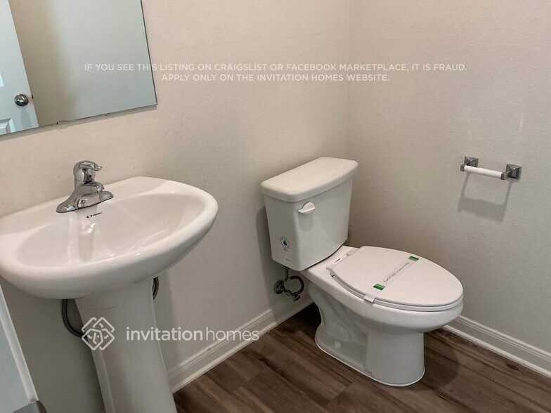 Building Photo - 3125 Angus Dr