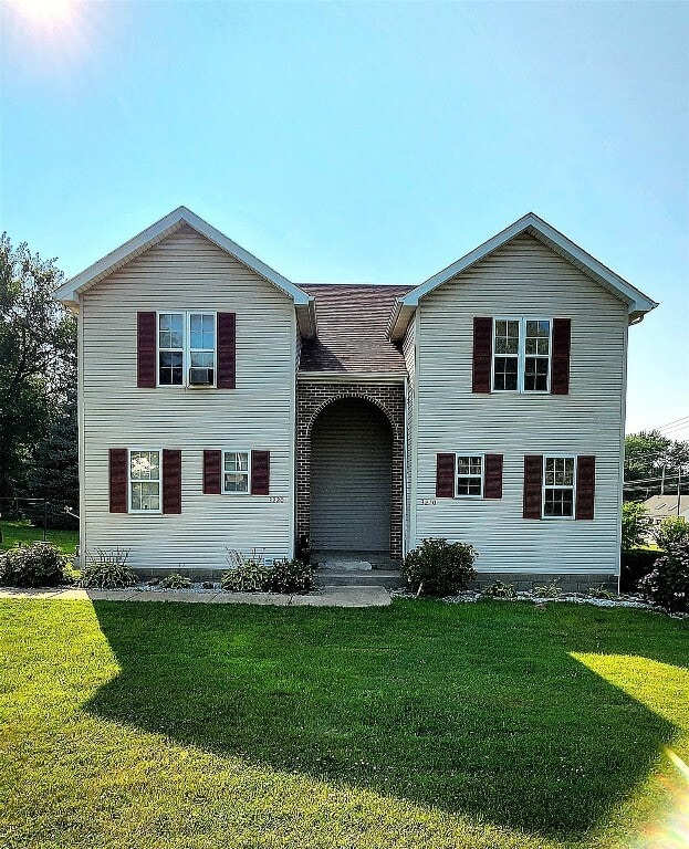 Building Photo - 3210 Dynes Ave