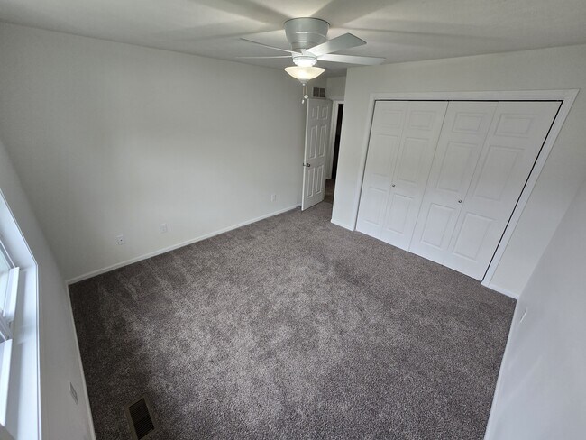 Building Photo - 3612 McLaughlin Dr