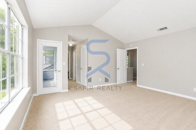 Building Photo - Spacious & Inviting – 3BR Home in a Serene Decatur Neighborhood
