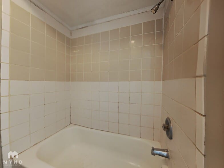 Building Photo - 4159 Amir St