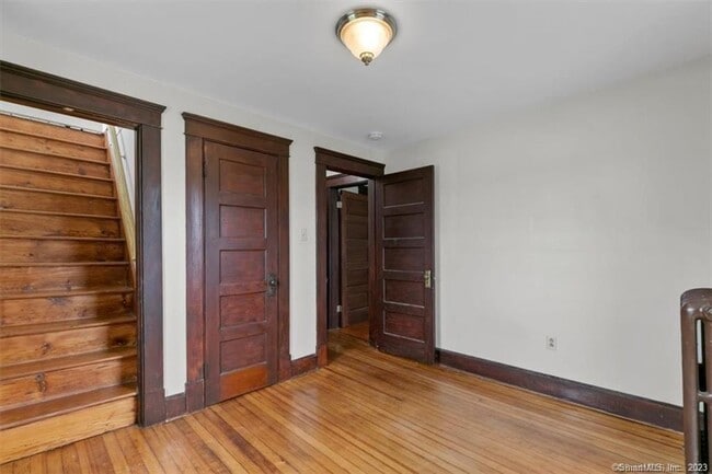 Building Photo - 44 Culver St